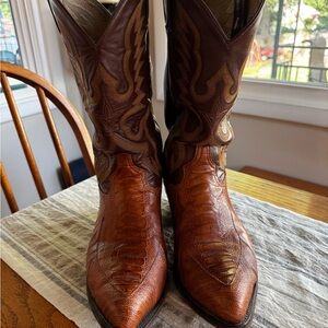 Tony Lama Brown Western Cowboy Boots